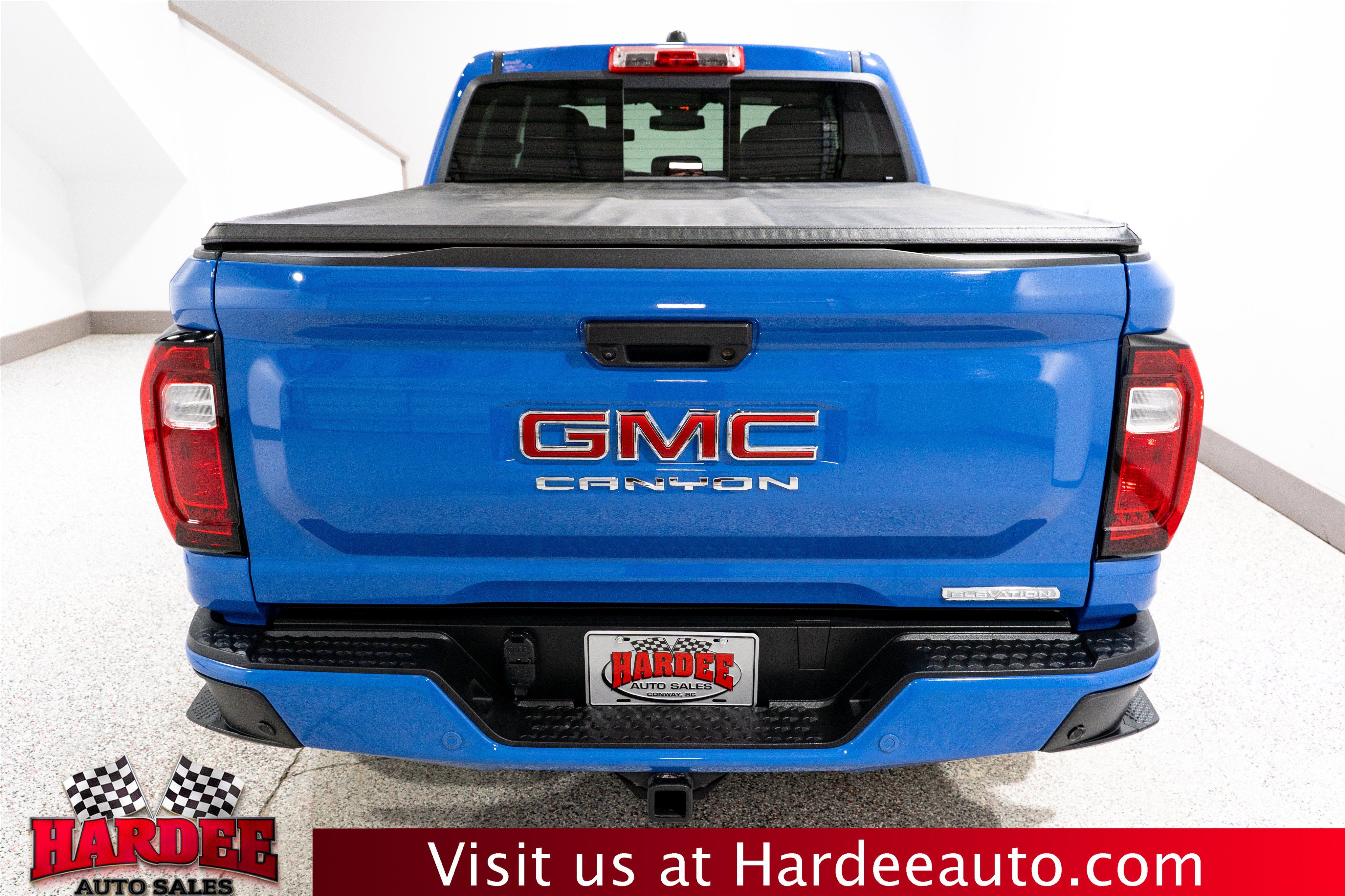 Used 2025 GMC Canyon Elevation w/ Convenience Package AWD/4WD image 4