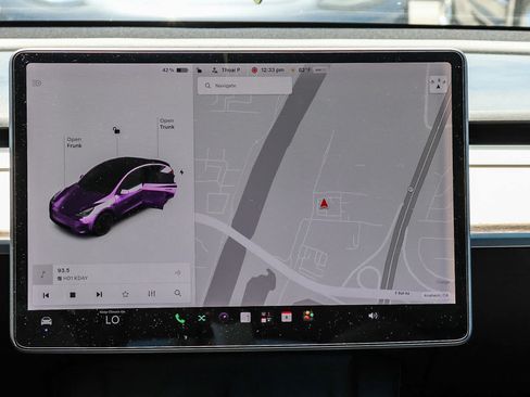 Used 2021 Tesla Model Y Performance AWD/4WD image 21