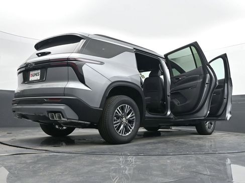 New 2026 Chevrolet Traverse LT w/ Driver Confidence Package image 65