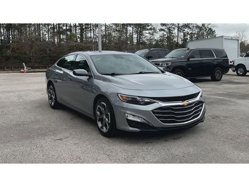 Certified 2024 Chevrolet Malibu LT image 2