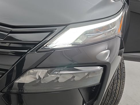 New 2026 Nissan Rogue SV image 31