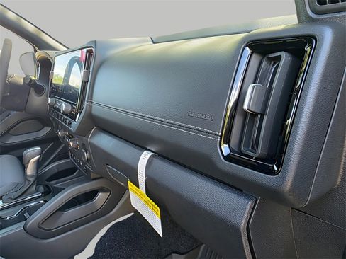 New 2026 Nissan Frontier SV image 14