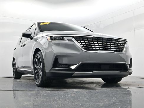 Certified 2024 Kia Carnival SX Prestige image 37