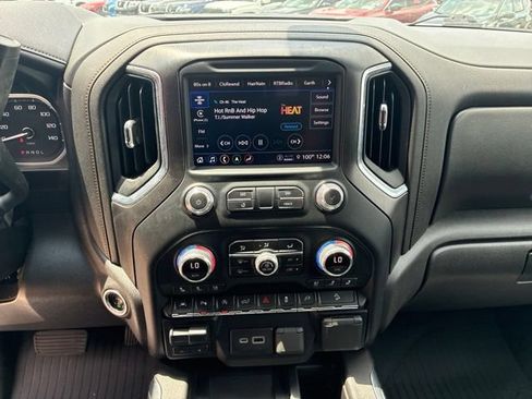 Used 2021 GMC Sierra 1500 AT4 w/ AT4 Premium Package AWD/4WD image 25