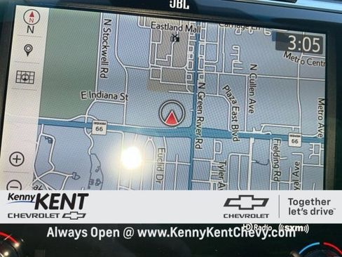 Used 2018 Toyota Camry XSE image 2