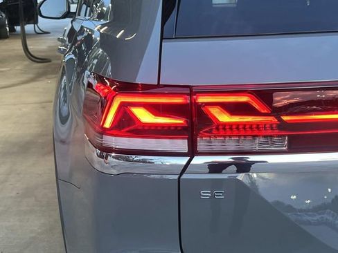 New 2026 Volkswagen Atlas SE image 5