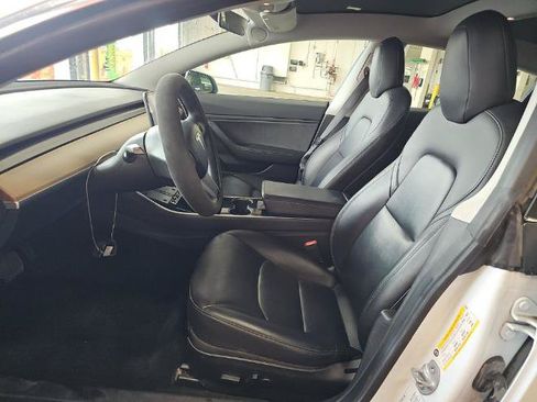 Used 2019 Tesla Model 3 Long Range AWD/4WD image 7