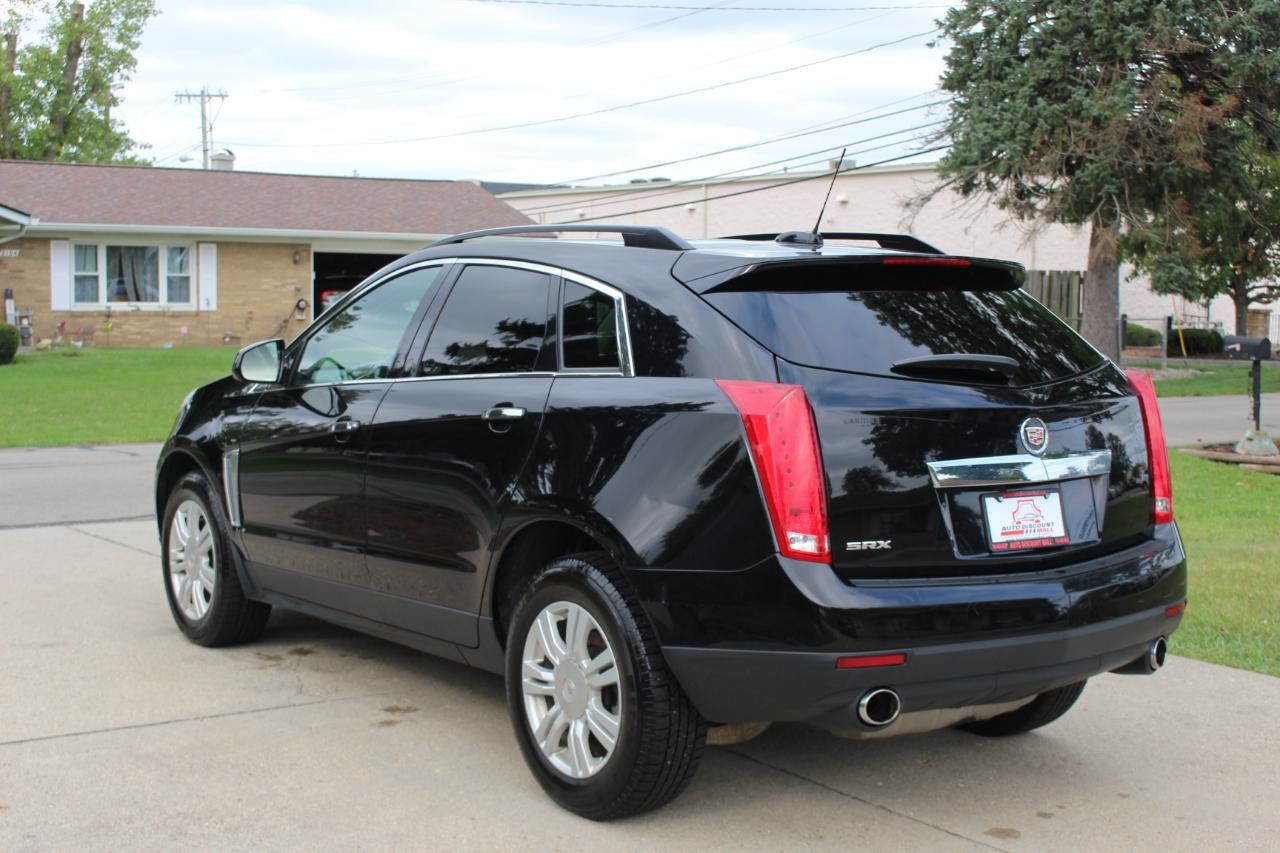 Used 2015 Cadillac SRX FWD image 7