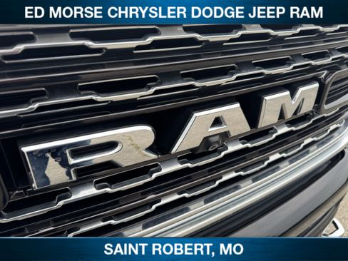 Used 2023 RAM 1500 Limited AWD/4WD image 9