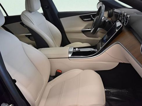 Used 2022 Mercedes-Benz C 300 4MATIC Sedan image 19