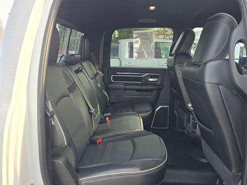 Used 2020 RAM 3500 Laramie image 15