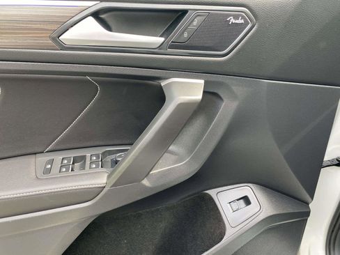 Certified 2023 Volkswagen Tiguan SEL R-Line AWD/4WD image 26