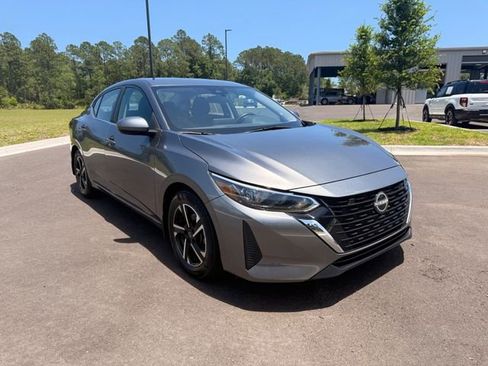 Used 2024 Nissan Sentra SV FWD image 13