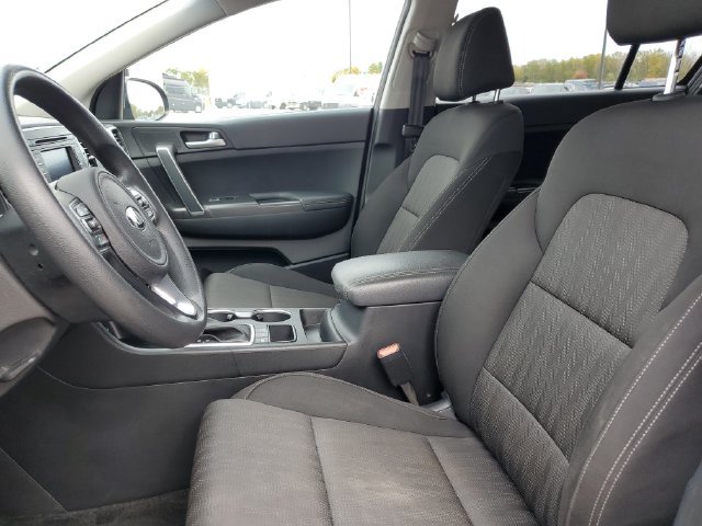 Used 2017 Kia Sportage LX AWD/4WD image 6