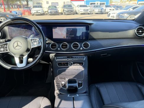 Used 2020 Mercedes-Benz E 350 Sedan image 18