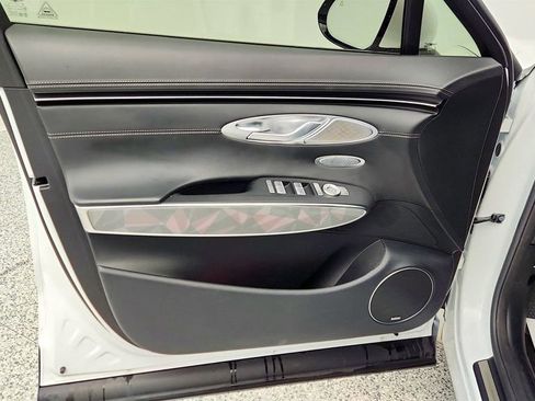 Used 2024 Genesis GV70 3.5T Sport w/ Sport Advanced Package image 11