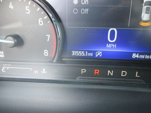 Used 2024 Ford Explorer XLT AWD/4WD image 23