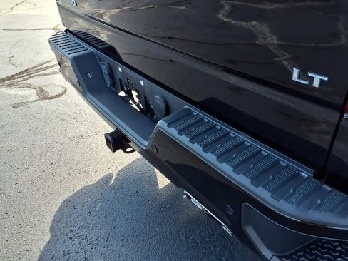 Used 2019 Chevrolet Silverado 1500 LT Trail Boss AWD/4WD image 34