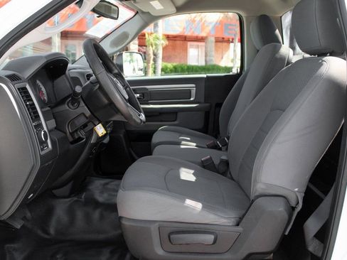 Used 2014 RAM 3500 Tradesman w/ Power & Remote Entry Group image 14