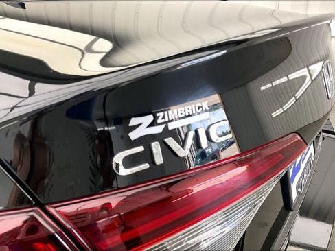 Certified 2025 Honda Civic Sport image 9