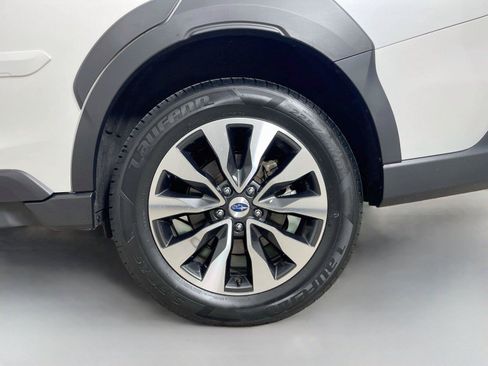 Used 2024 Subaru Outback Limited AWD/4WD image 29