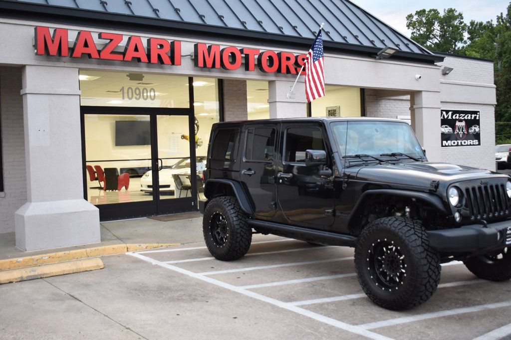 Used 2015 Jeep Wrangler Unlimited Sahara AWD/4WD image 9