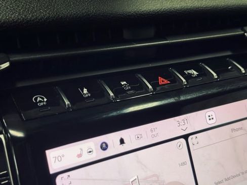 Used 2023 Jeep Grand Cherokee L Limited w/ Trailer Tow Group (B) image 43