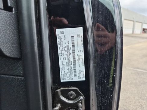 Used 2018 Ford F150 Raptor w/ Equipment Group 802A Luxury AWD/4WD image 10