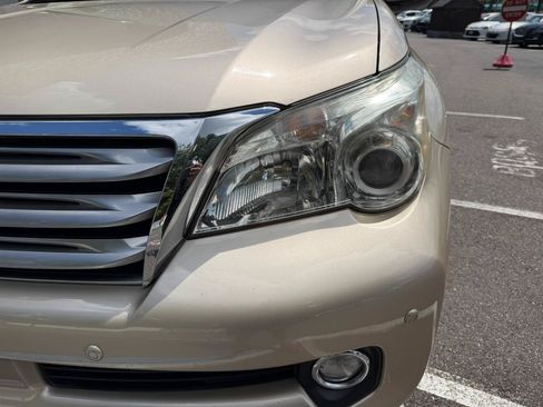 Used 2012 Lexus GX 460 w/ Comfort Plus Pkg AWD/4WD image 6