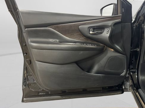 Used 2023 Nissan Murano Platinum image 15