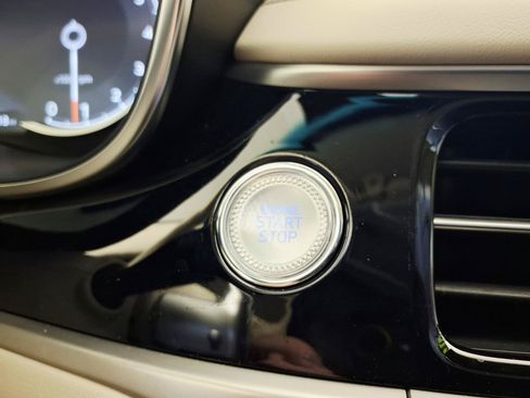 Certified 2026 Genesis G70 2.5T Prestige RWD image 23