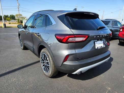 New 2026 Ford Escape SE image 5