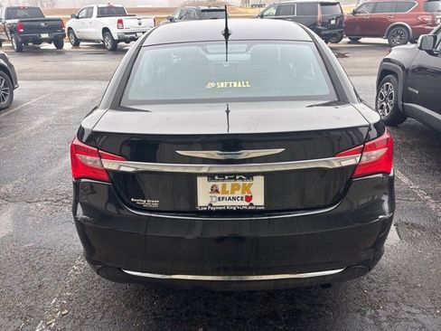 Used 2013 Chrysler 200 LX image 3