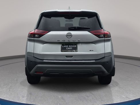 Used 2022 Nissan Rogue SV FWD image 6