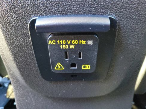 Used 2016 Ford Escape SE w/ Equipment Group 201A AWD/4WD image 15