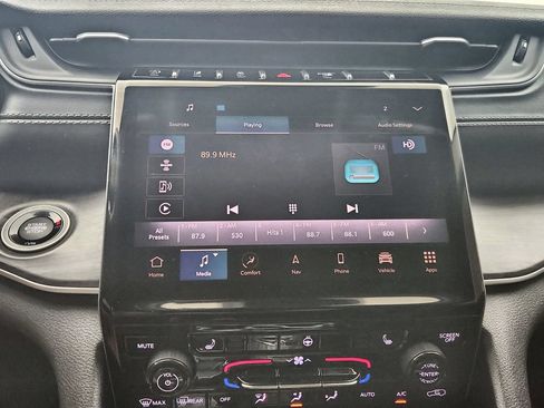 Certified 2022 Jeep Grand Cherokee L Limited AWD/4WD image 27