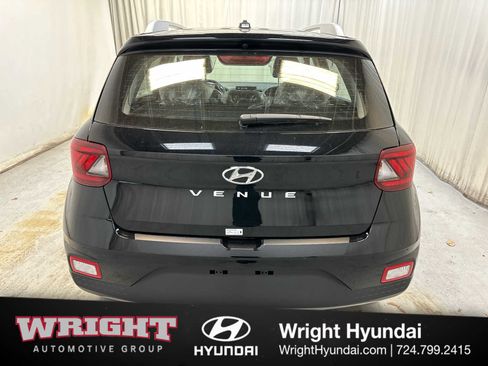 New 2026 Hyundai Venue SEL image 5