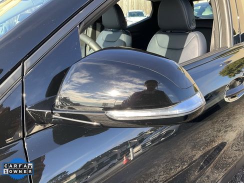 Used 2022 Chevrolet Bolt EUV LT w/ Convenience Package image 81