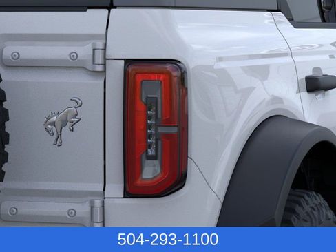 New 2025 Ford Bronco Badlands image 23