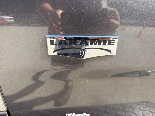 Used 2015 RAM 2500 Laramie w/ Convenience Group AWD/4WD image 10