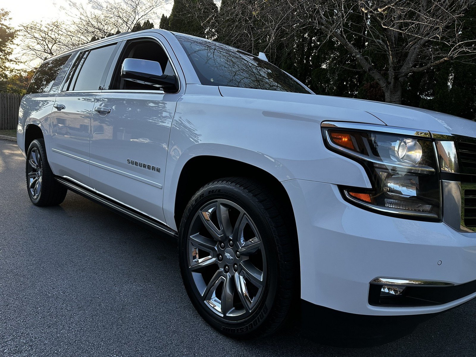 Used 2018 Chevrolet Suburban Premier AWD/4WD image 50