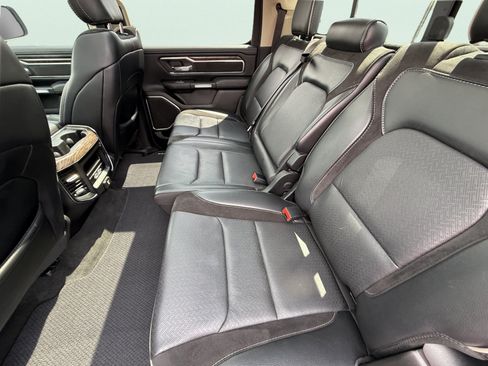 Used 2020 RAM 1500 Laramie AWD/4WD image 11