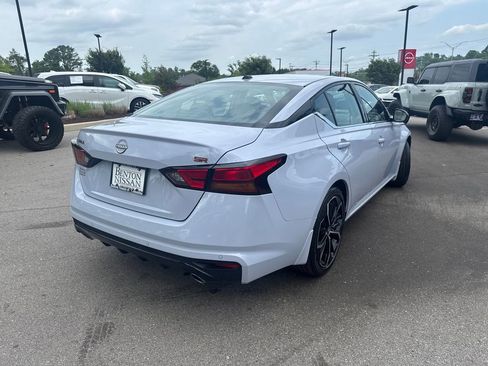 New 2026 Nissan Altima 2.5 SR FWD image 9