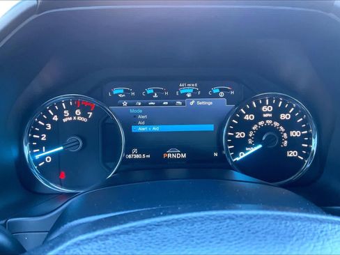 Used 2019 Ford F150 Platinum w/ Equipment Group 701A Luxury image 26