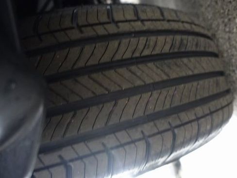 New 2026 Chevrolet Equinox LT w/ Convenience Package II image 27