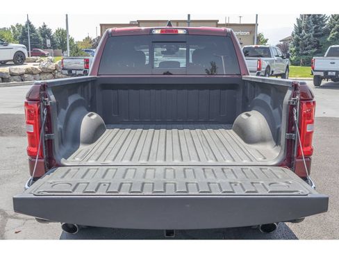 Used 2025 RAM 1500 Big Horn AWD/4WD image 15