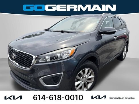 Used 2018 Kia Sorento FWD image 1