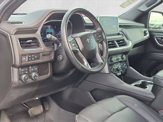 Used 2024 Chevrolet Suburban RST w/ Luxury Package AWD/4WD image 10