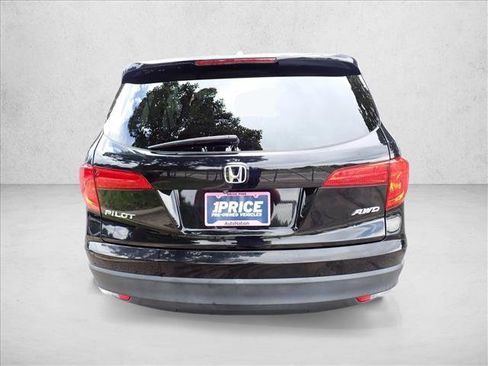 Used 2017 Honda Pilot EX-L image 3