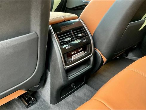 Used 2021 BMW X5 sDrive40i w/ M Sport Package RWD image 10